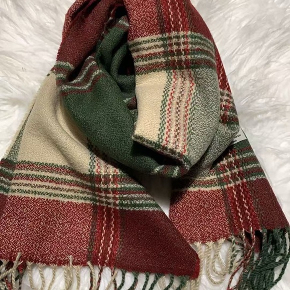 Scarf - Picture 2 of 2